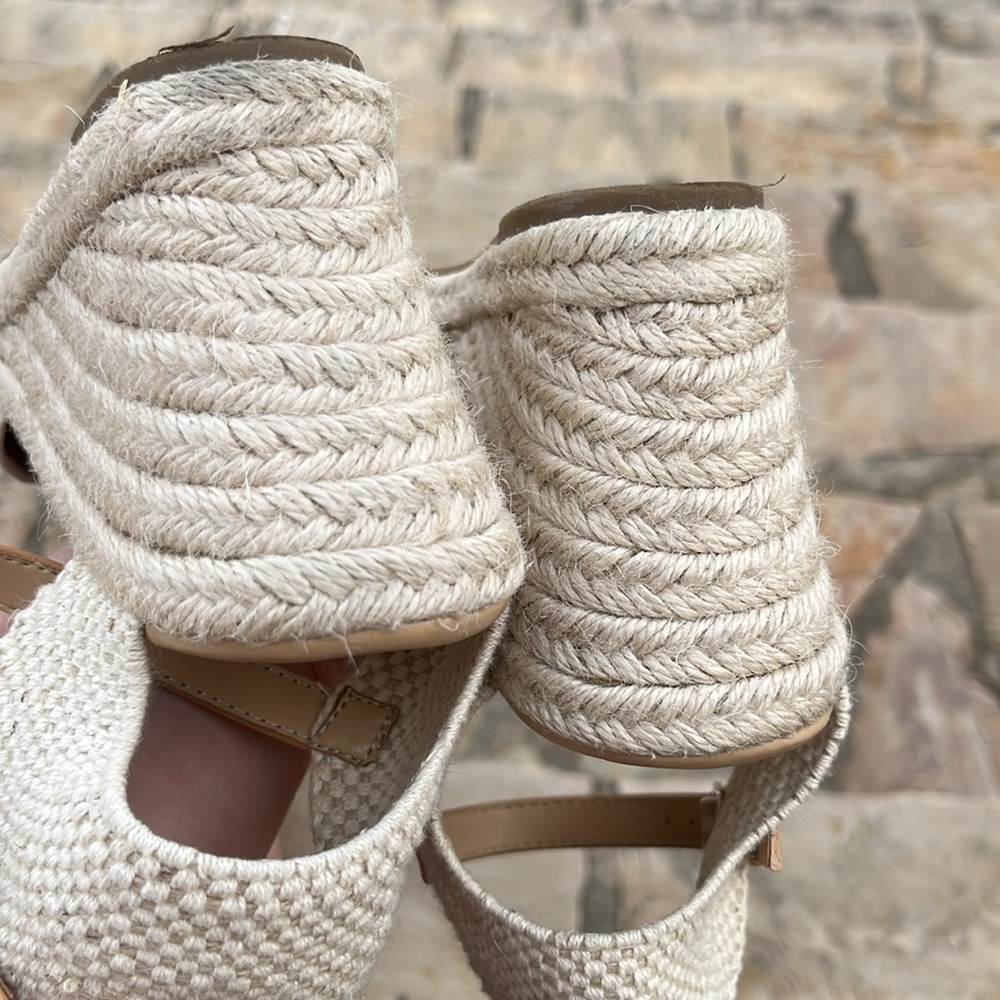 Nine West Wedge Sandals. #10 - Picture 13 of 15